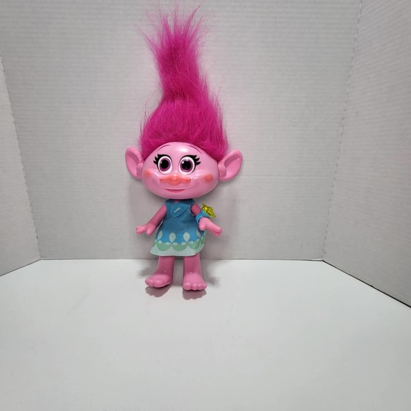 Troll Doll Hug Time Poppy 14" Talking / Light Up - Hasbro - 2015 - Dreamworks - Picture 7 of 14